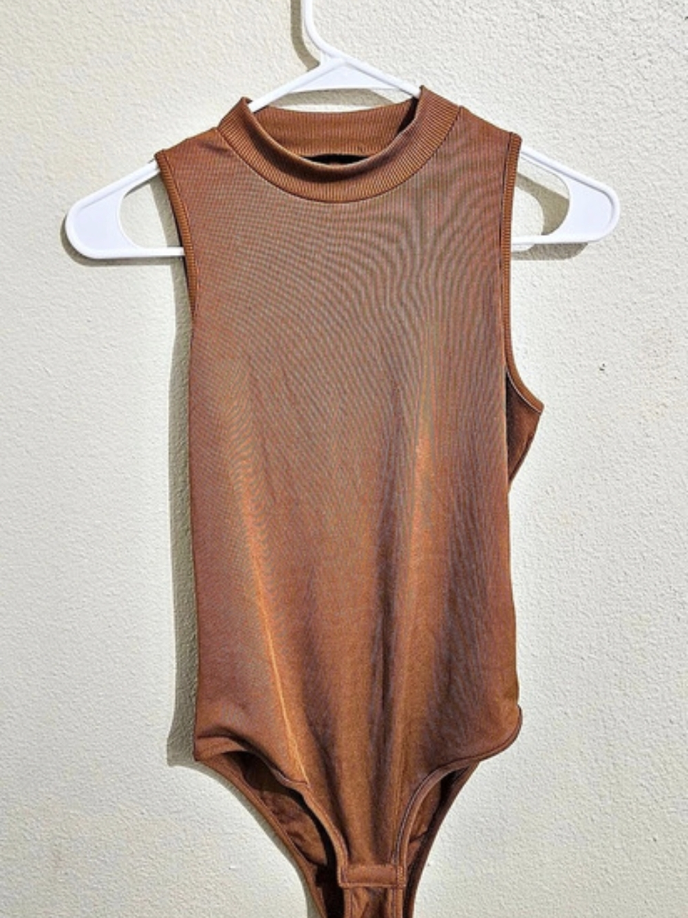 Ribbed Sleeveless Bodysuit in Brown Like New